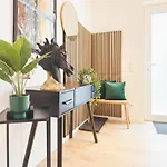 Nivas Collection - Neubau Luxus Lägenhet *
